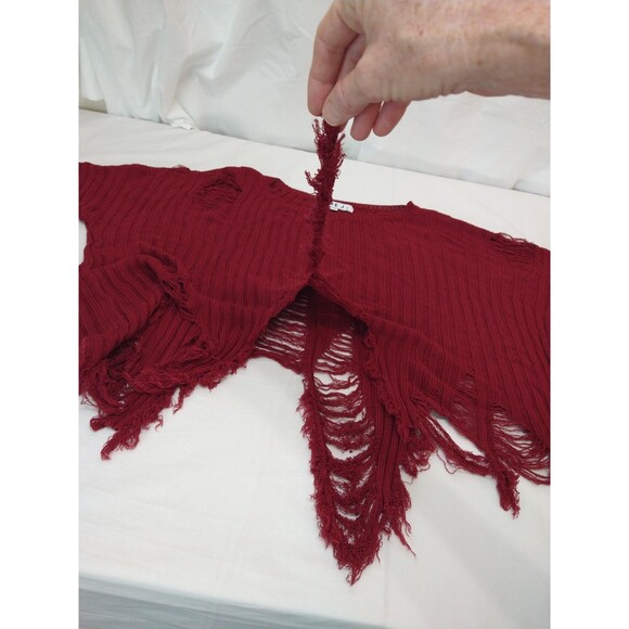 Love J Size M Distressed Cropped Short Sleeve Fringe Thrashed Red Wine Sweater - Picture 6 of 13